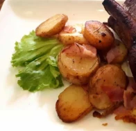 Patate te pjekura (Bratkartoffeln)