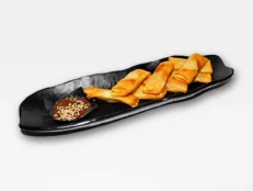 Spring Rolls (8 copë) 