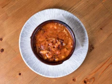 Tave Me Fasule Pllaqi 