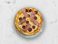 Pizza 3 Sallamet