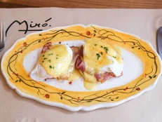 Eggs Benedict me Pançetë