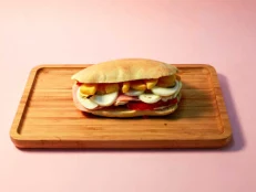Sandwich 1000 Buzeqeshje 