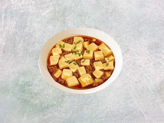 R5- Tofu me laker kineze