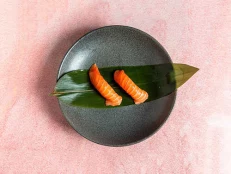 Nigiri Salmon