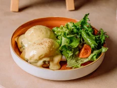 Eggs Benedict