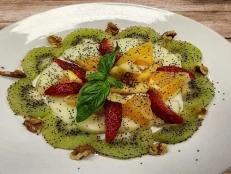 Sallatë Frutash e Vogël