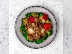 H3. Broccoli Beef