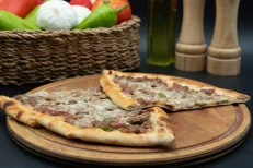 AL - Meat Cubes Pide with Cheese