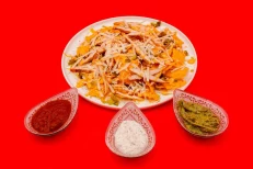 LK - Chicken & Cheese Bomb Nachos 