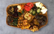    Antipastë T’Çomi