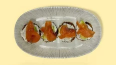 Krem Djathi, Salmon i Tymosur & Avocado