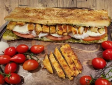 Sanduiç chicken pesto