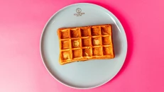 Waffle Me Mix Fruta Të Kuqe Dhe Mjaltë