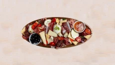 Përzgjedhje Proshuta dhe Djathëra Italiane
