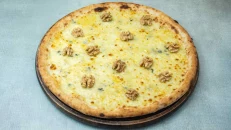 4 Djathëra të Ndryshëm