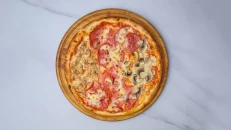 Pizza 4 Stinët