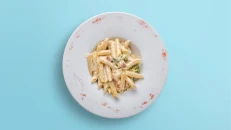Pasta Pulë dhe Brokoli
