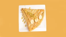 Krep Pistachio Lotus Banana