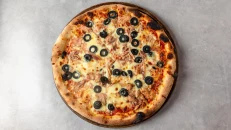 Tuna Pizza