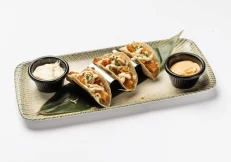 Tacos Me Ragu Pule