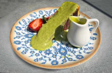 San Sebastian Cheesecake Pistachio