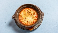 Saganaq Me Karkalec
