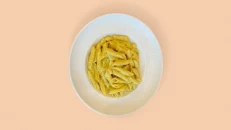 Pene me Pulë Curry
