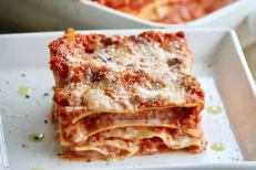 Lasagna al ragu