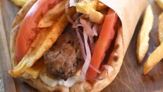 Kebap në pite