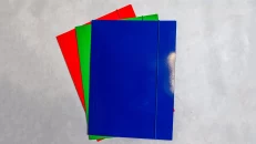 Dosje E Thjeshtë Kartoni Me Llastik Ngjyra te ndryshme