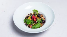 Beet Roots & Spinach Salad