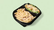 Penne, Panna, Proshutë & Sallatë Çezar