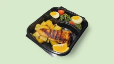 Fileto Viçi Skare & Patate Furre + Spinaq Sote & Vezë të Zier