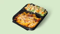 Penne me Suxhuk + Sallatë Caesar