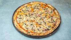 Pizza Proshutë Kërpudhë