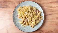 Penne Pana & Proshutë
