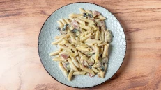 Penne Proshutë & Kërpudha