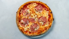 Pizza Proshutë