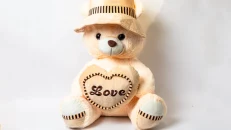 Arush Love i Bardhe