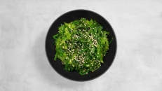Sallatë Goma Wakame