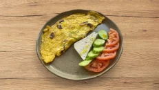 Omlete me perime