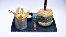 Ymmy Burger
