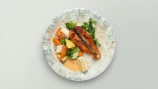 Salmon i Pjekur në Skarë