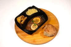 Business Lunch 15