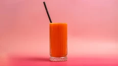 Lëng i Shtrydhur Portokall Karrotë & Ananas