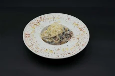 Fettucini Tartuf & Kërpudha