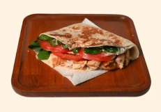 Piadina me Pulë