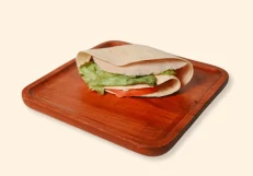 Piadina Proshutë & Avokado