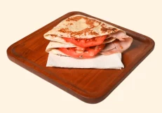 Piadina me Proshutë Gjel Deti