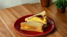 Bacon Egg & Cheese Sandwich